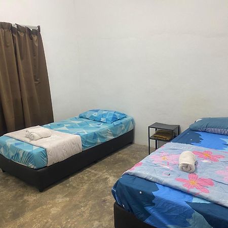 Padang Besar Guesthouse Firdaus Exterior foto
