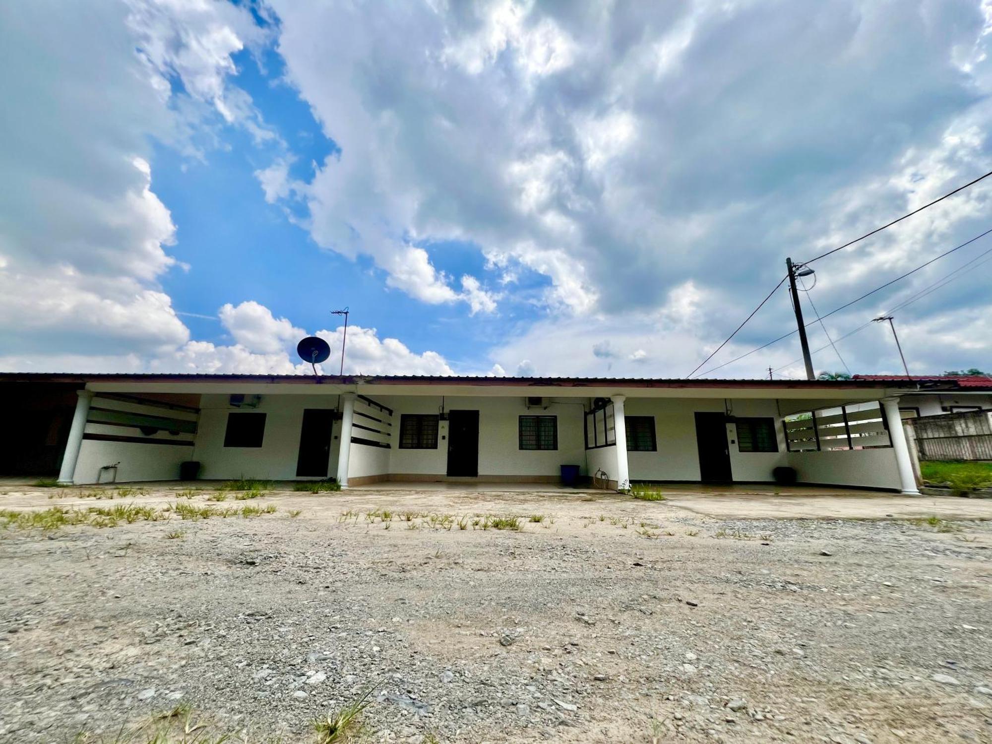 Padang Besar Guesthouse Firdaus Exterior foto